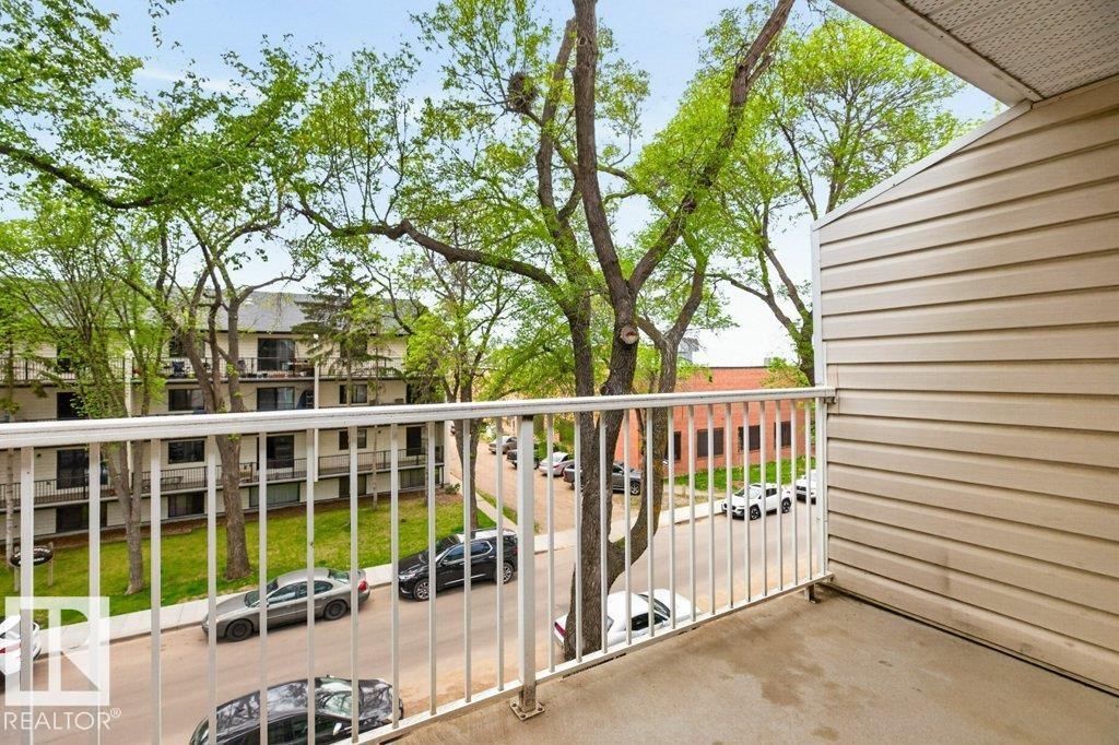 #411 10529 93 ST NW - 24