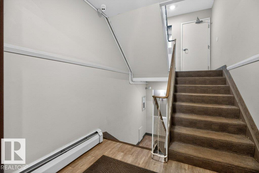 #411 10529 93 ST NW - 28