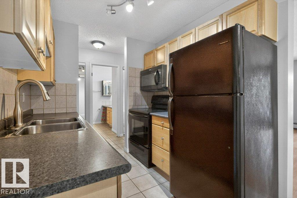 #411 10529 93 ST NW - 9
