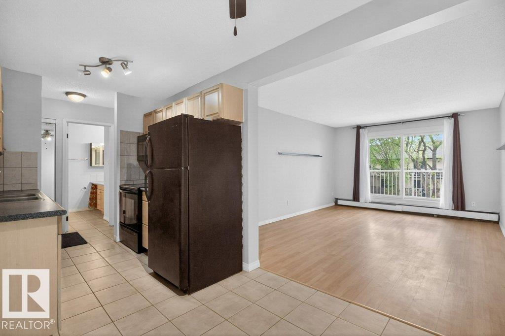 #411 10529 93 ST NW - 12