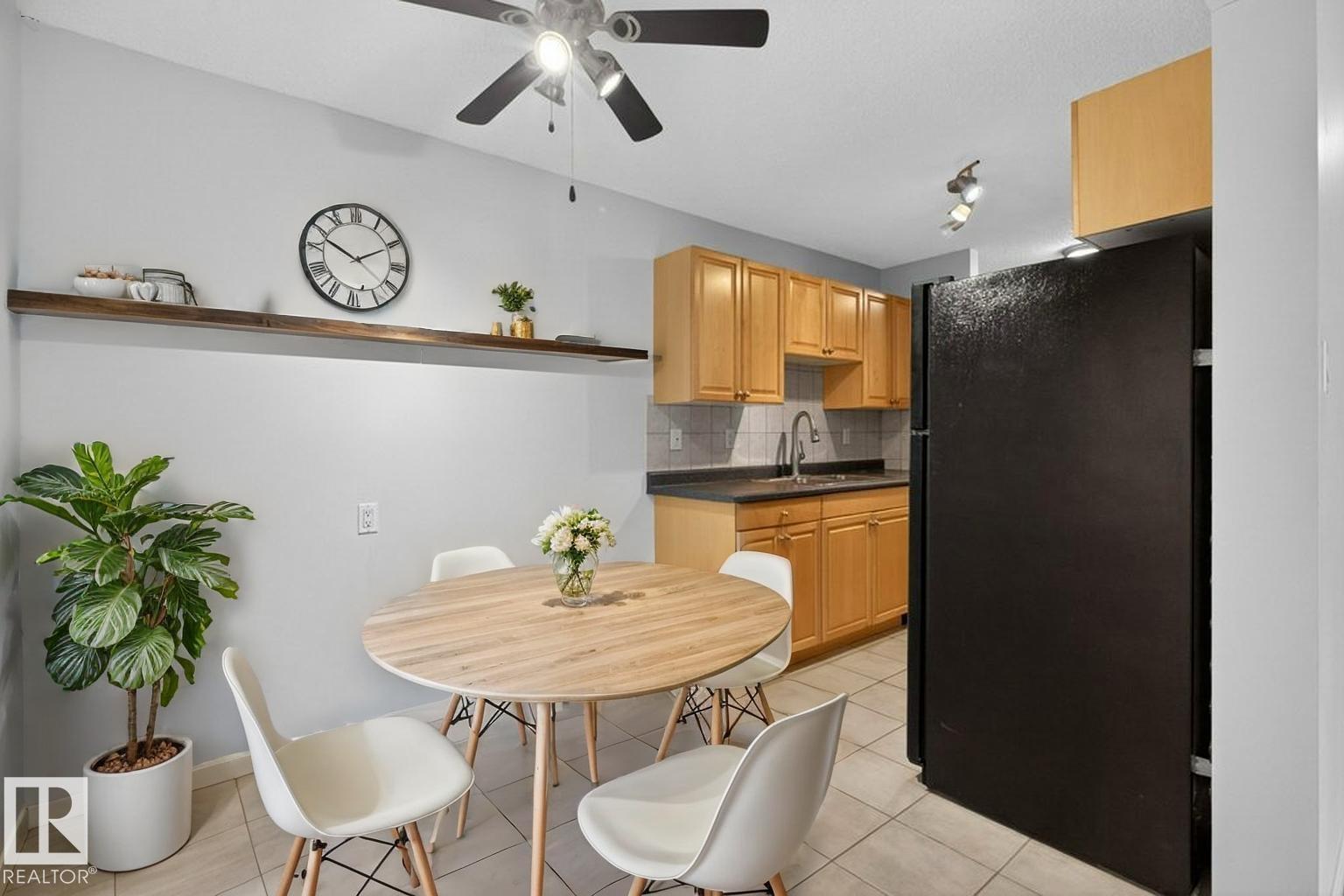 #411 10529 93 ST NW - 11