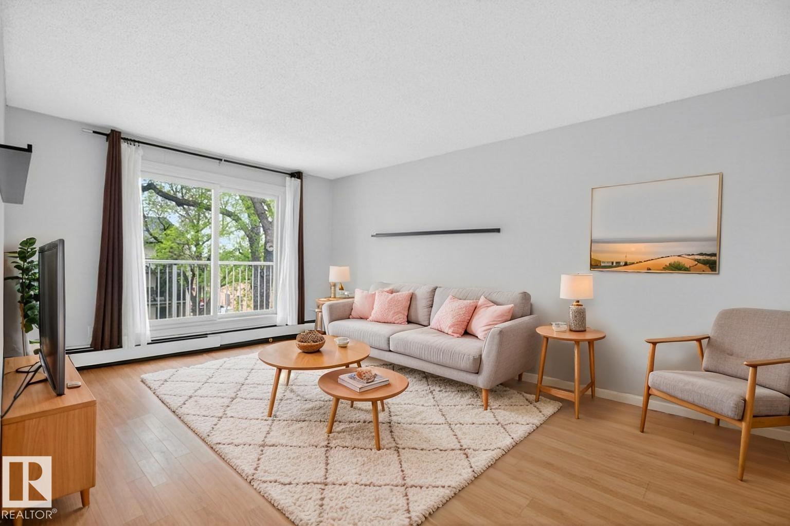 #411 10529 93 ST NW - 16