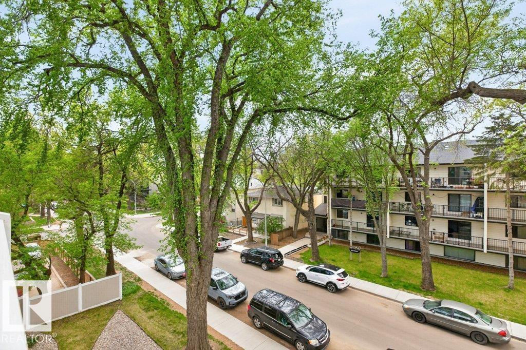 #411 10529 93 ST NW - 27