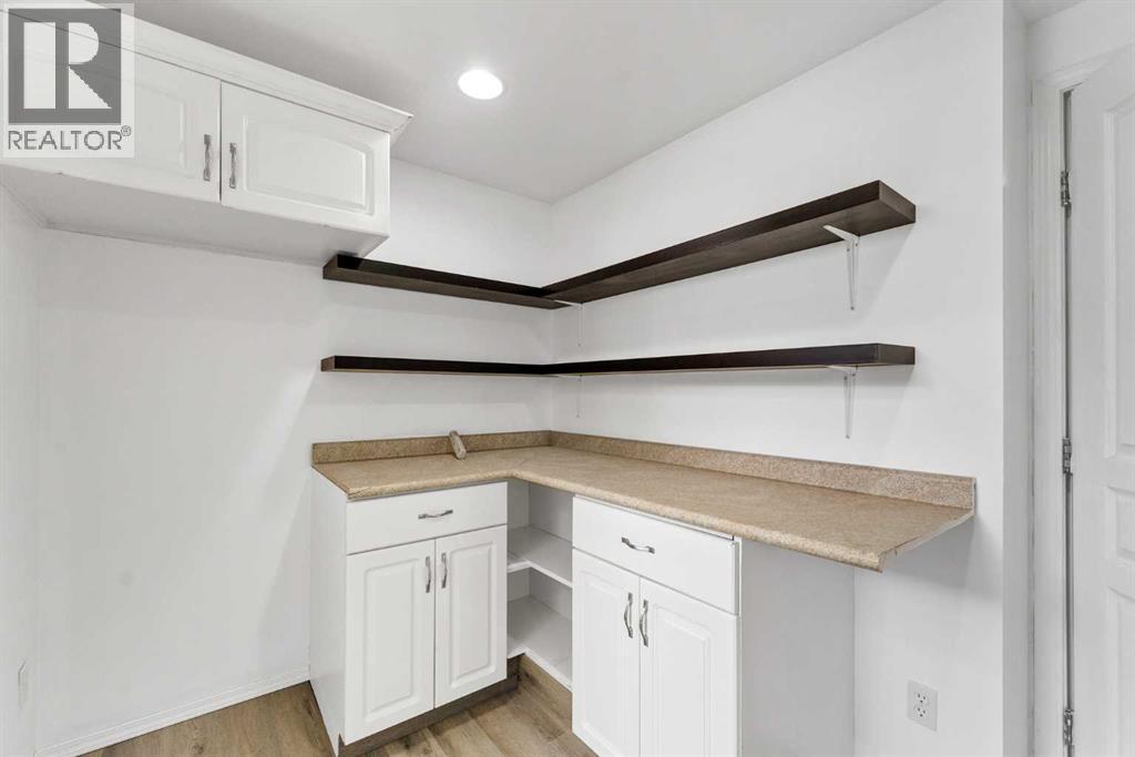 353 Ross Glen Drive SE — photo 31