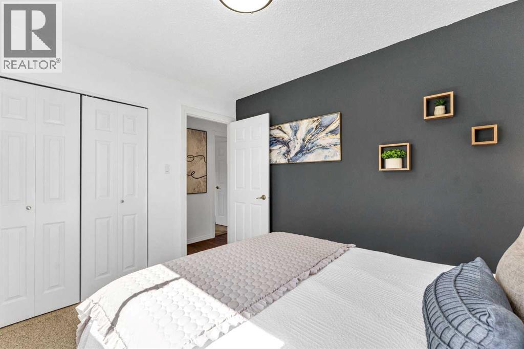 353 Ross Glen Drive SE — photo 21