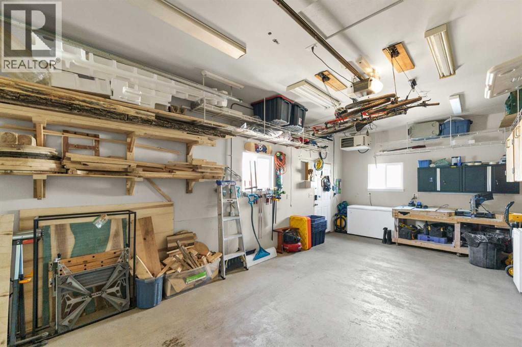 353 Ross Glen Drive SE — photo 47