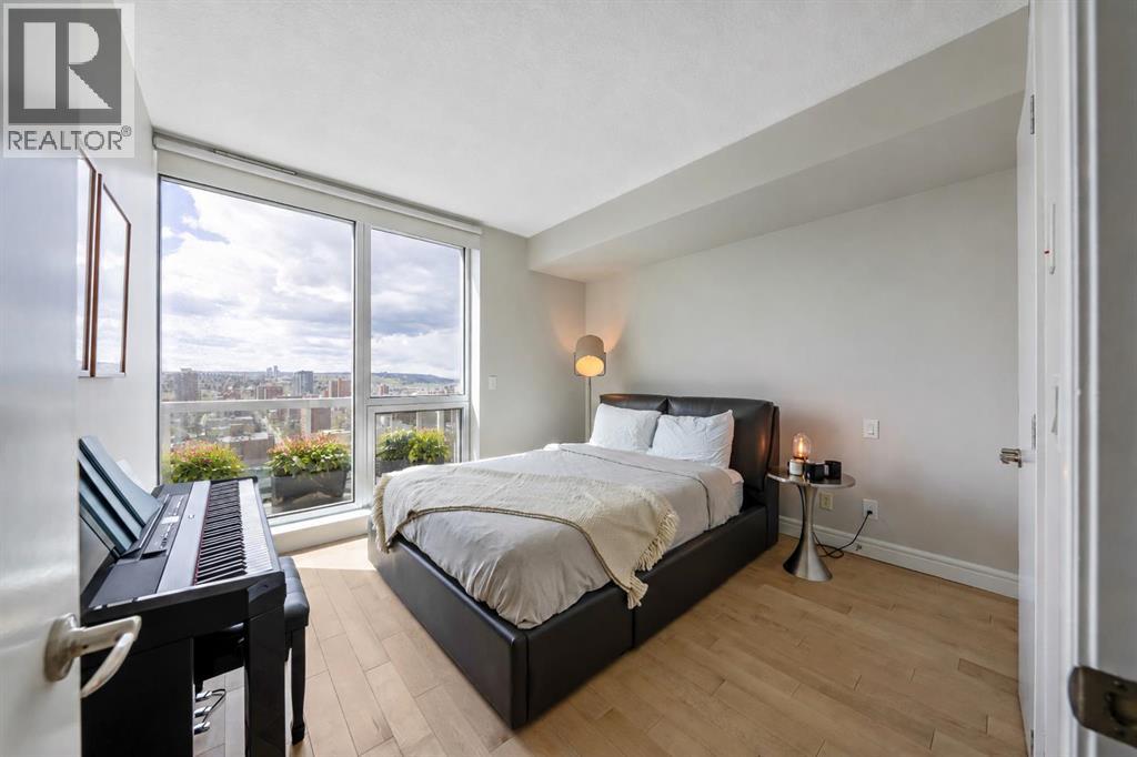 #1806 817 15 Avenue SW - 14