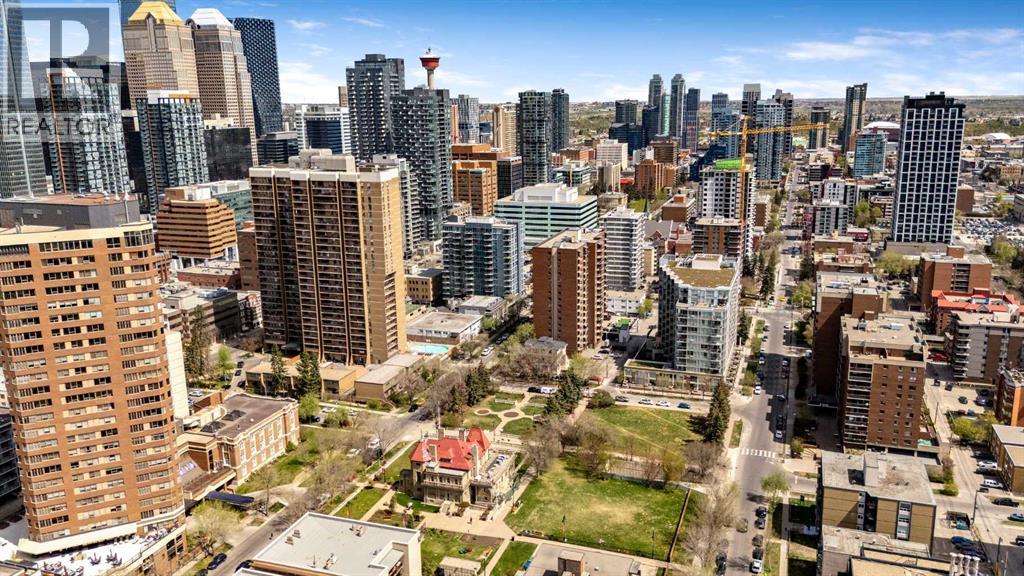 #1806 817 15 Avenue SW - 24