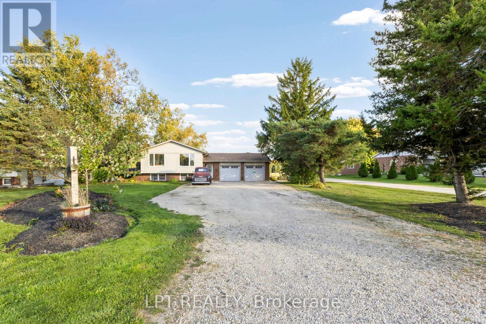 7429 SIDEROAD 20 SIDE ROAD - 48
