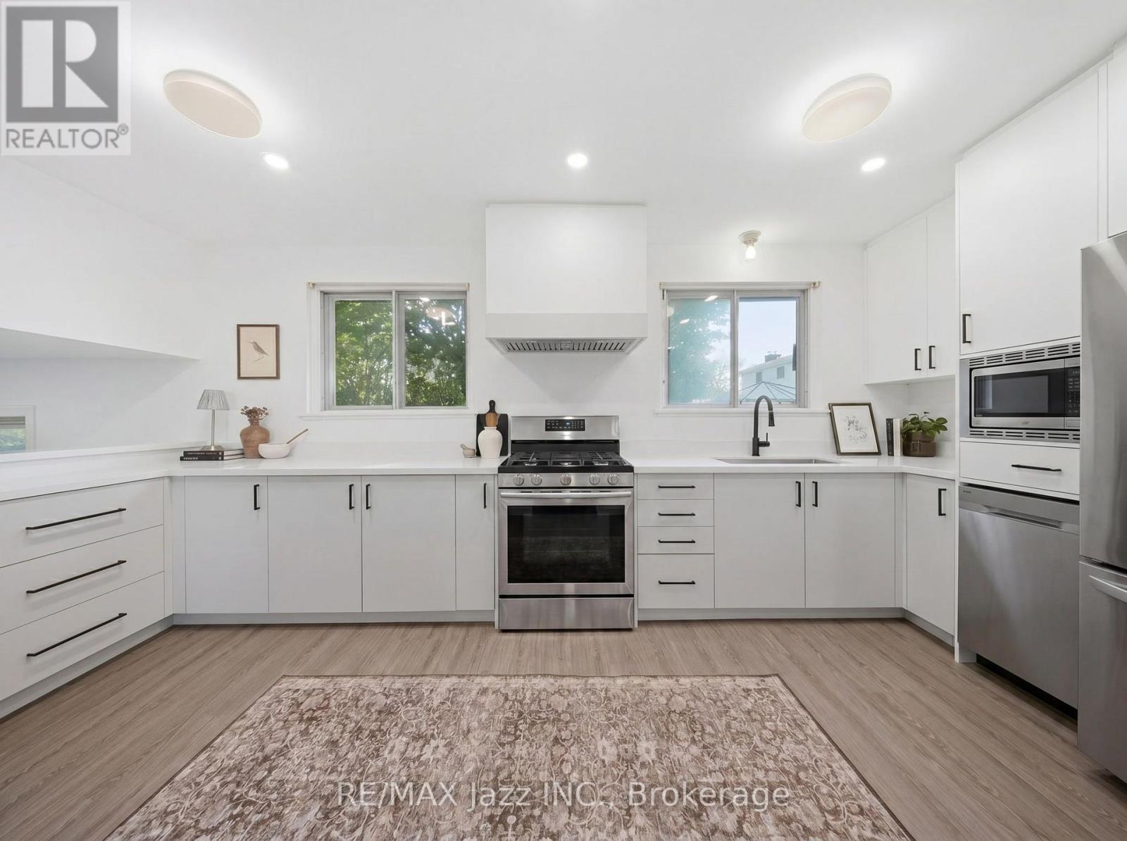 50 OAKDALE DRIVE - 17