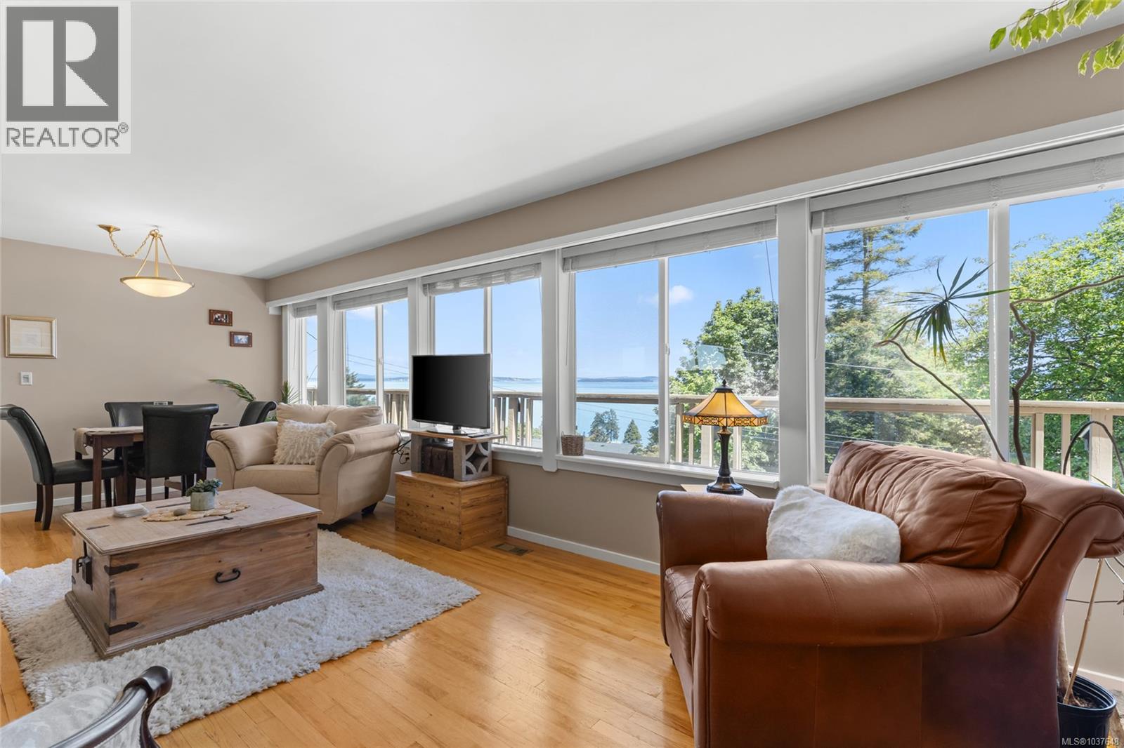951 Claremont Ave - 18