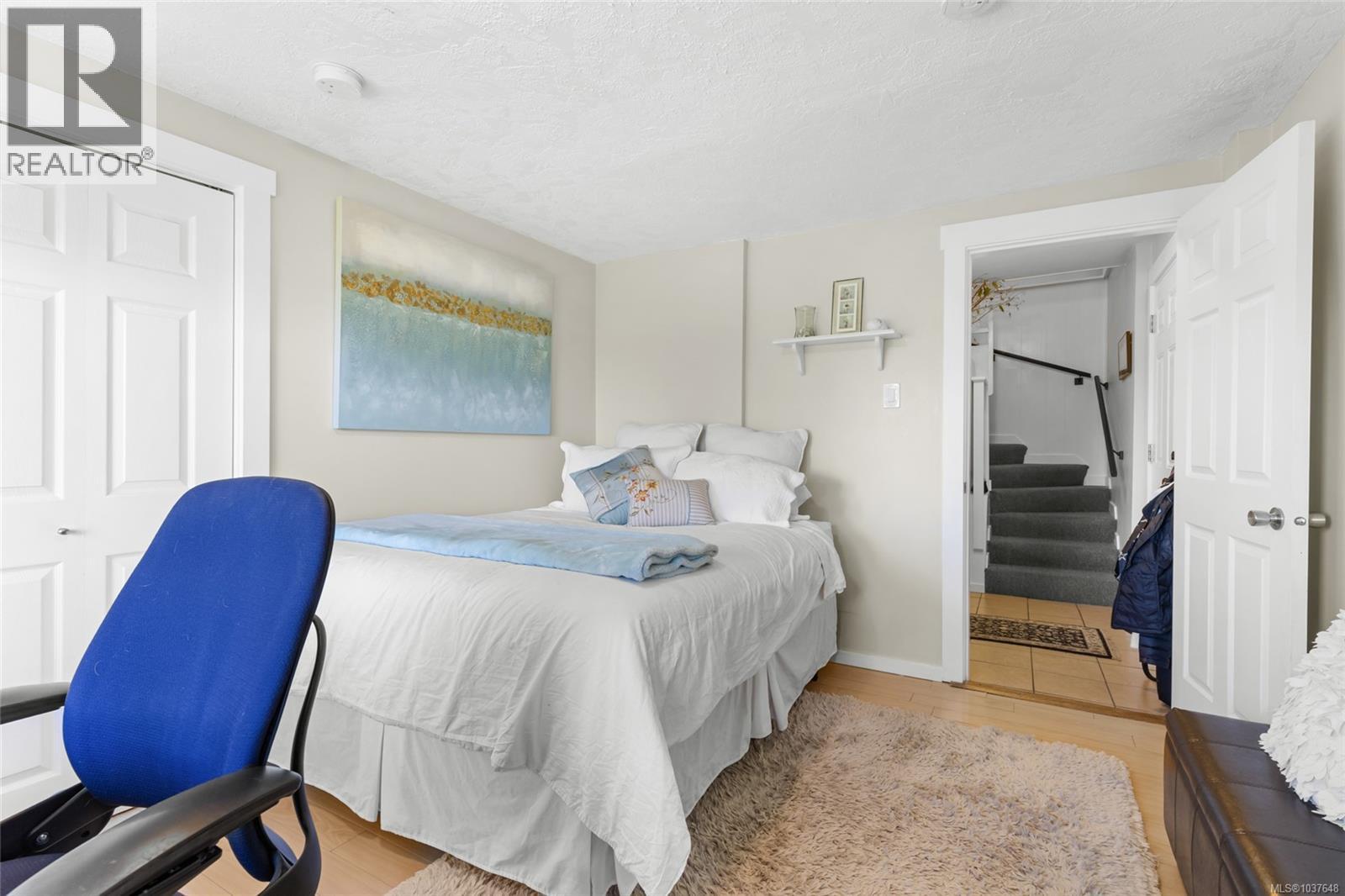 951 Claremont Ave - 36
