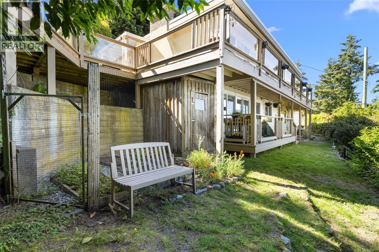 951 Claremont Ave - 38