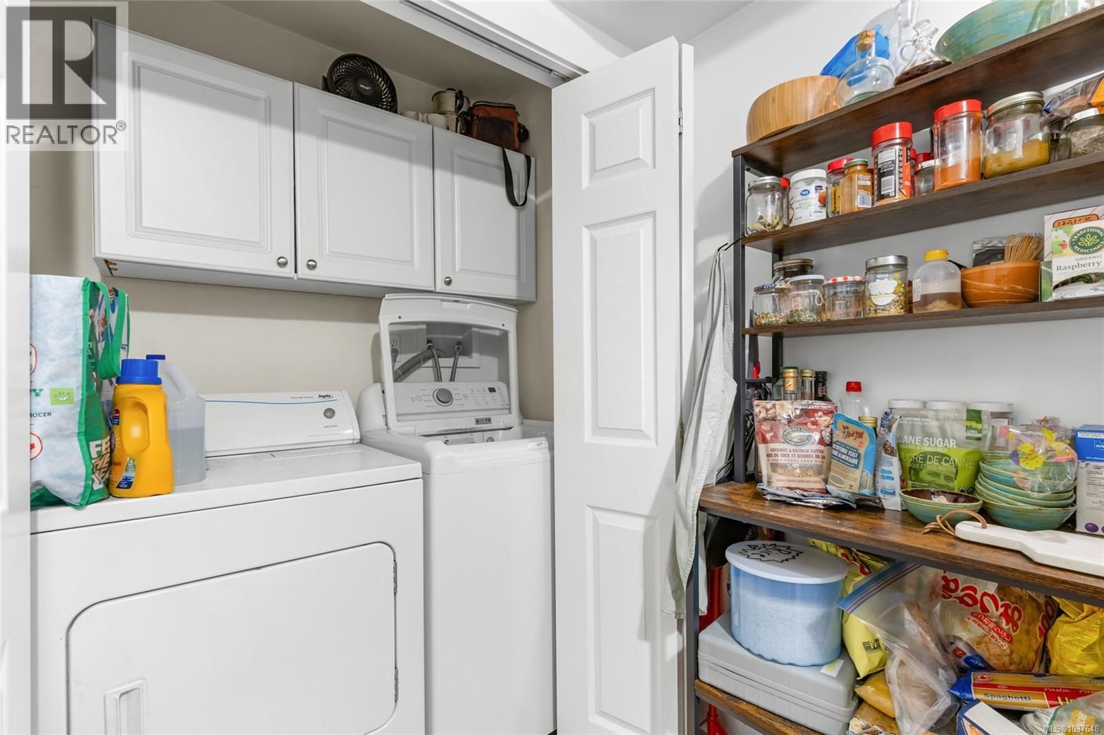951 Claremont Ave - 49