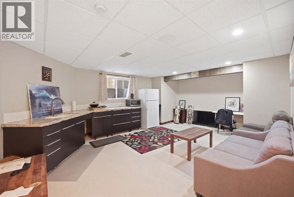 87 Kincora Drive NW - 34