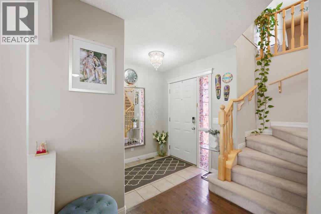 87 Kincora Drive NW - 7