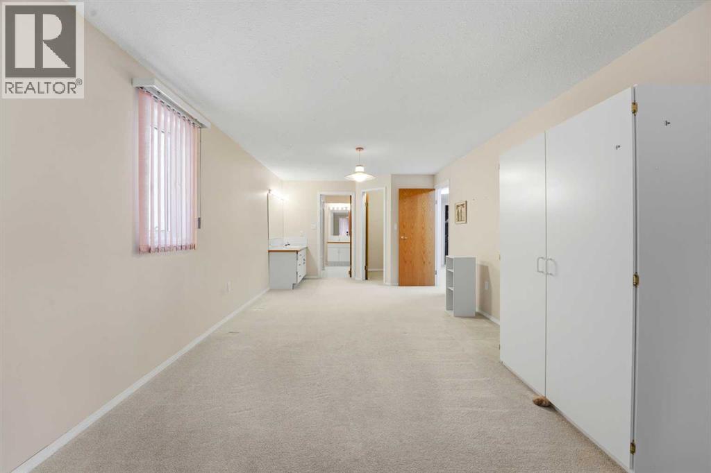 5401 Shannon Drive - 35