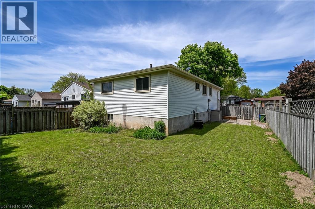 68 DUNCAIRN Crescent - 48