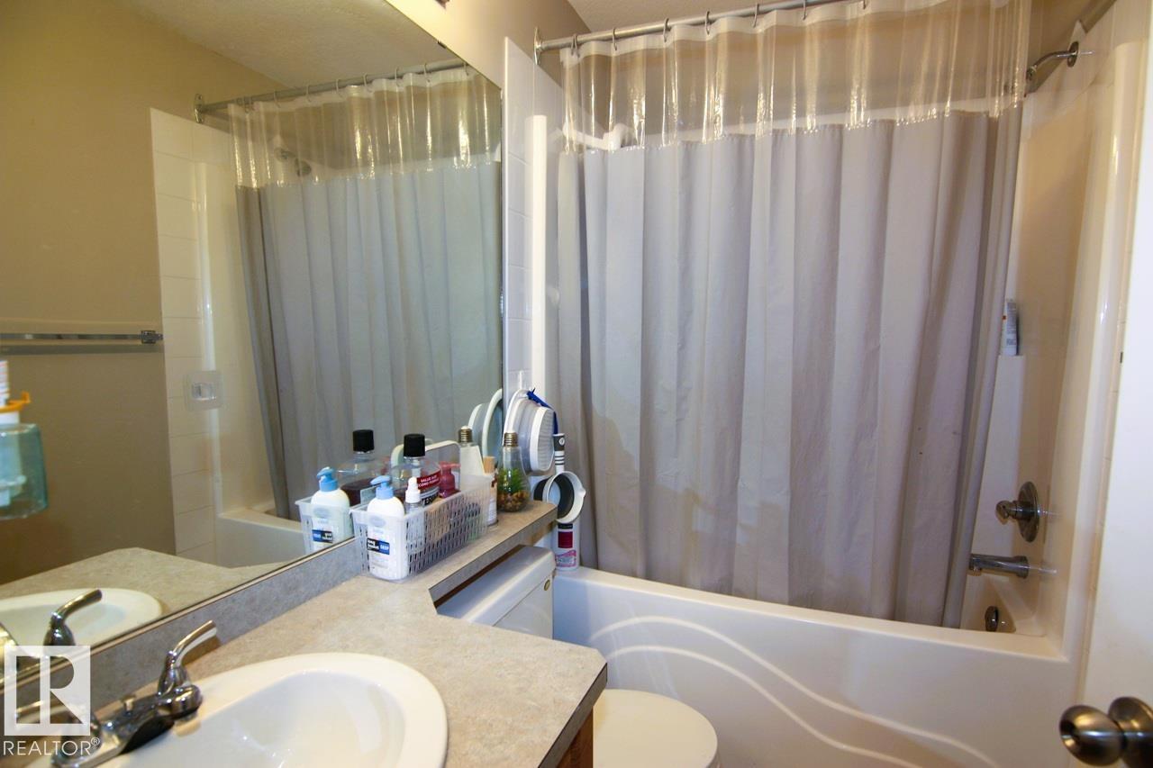 #404 9945 167 ST NW - 11