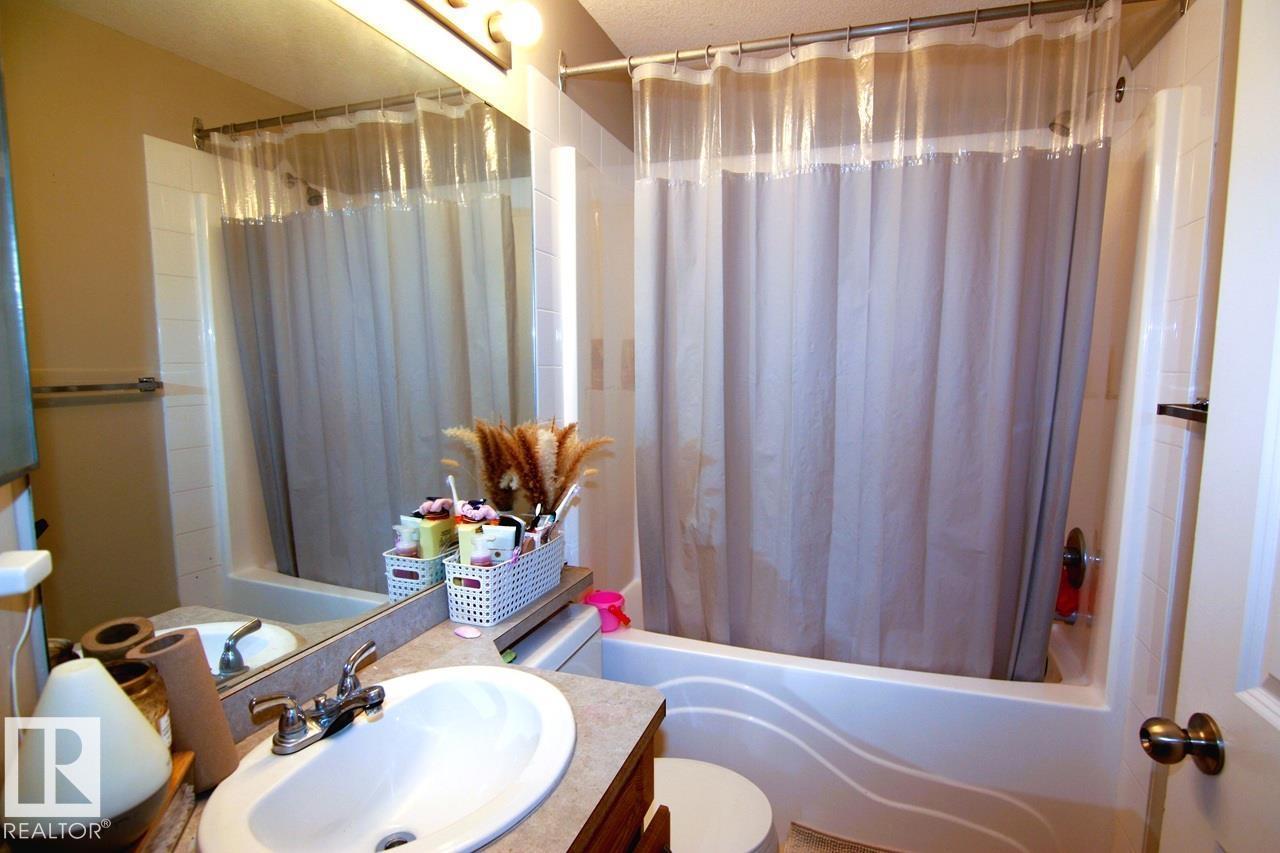 #404 9945 167 ST NW - 16