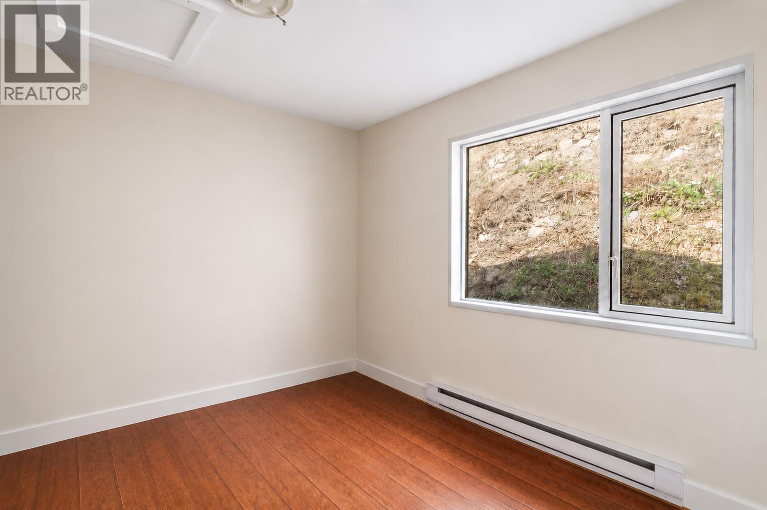 6261 Renfrew Road - 18