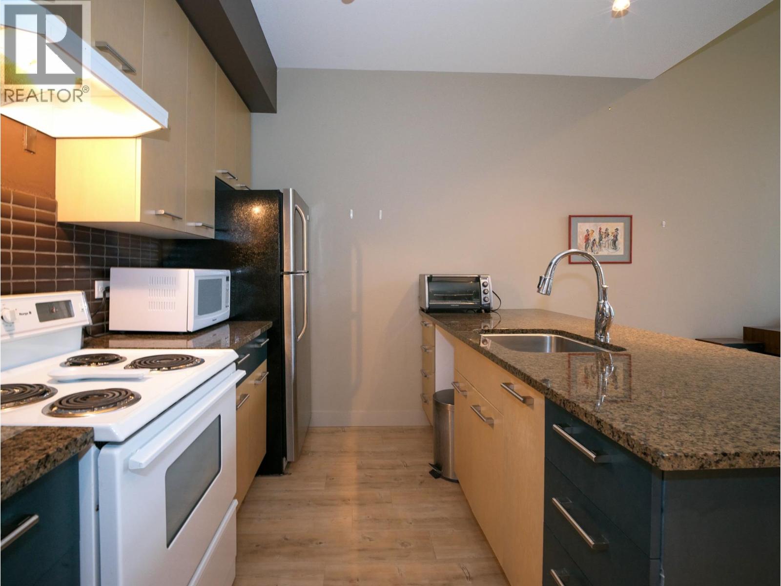 30 Monashee Road Unit# 303, Vernon