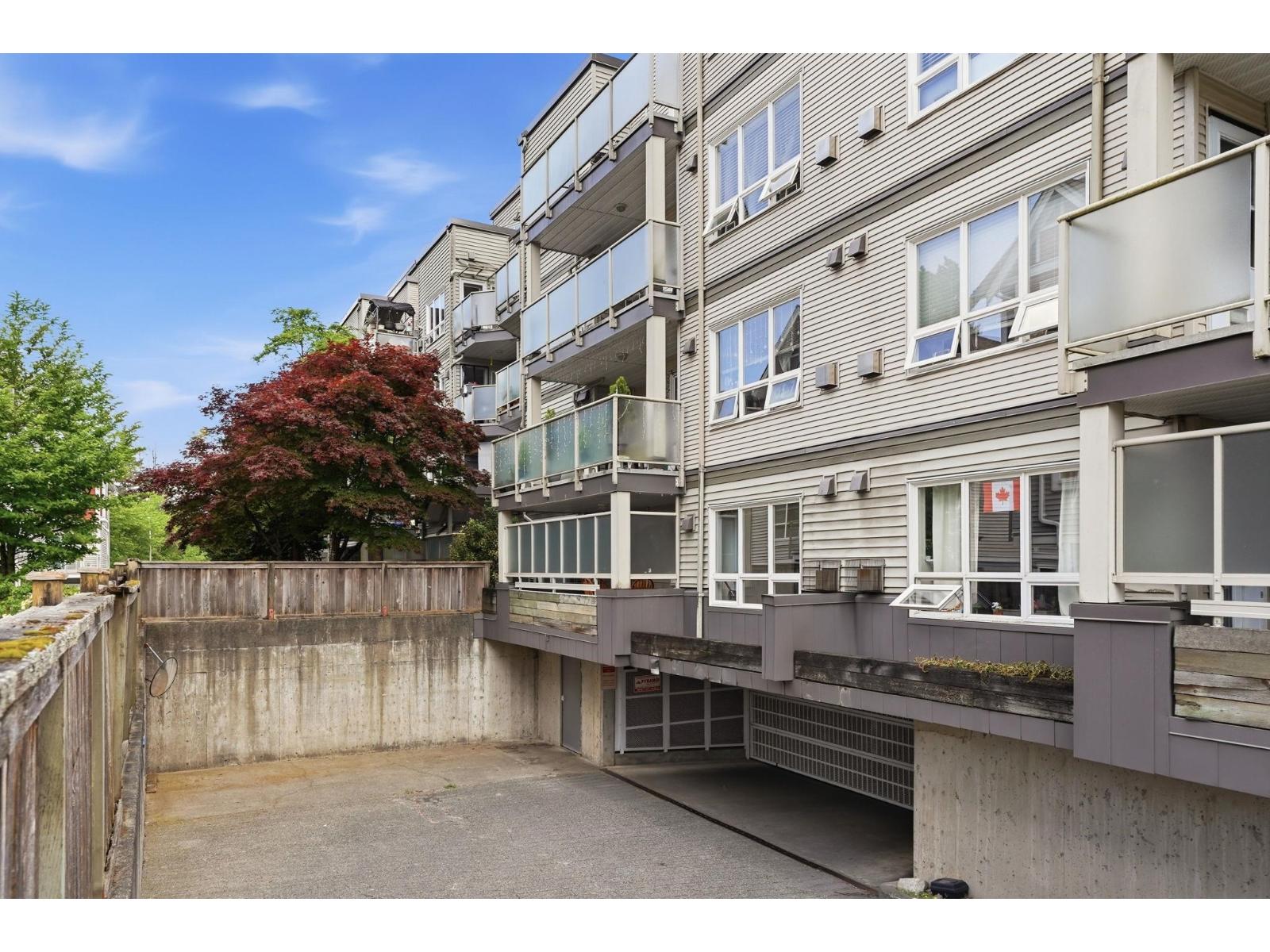 105 14355 103 AVENUE, Burnaby