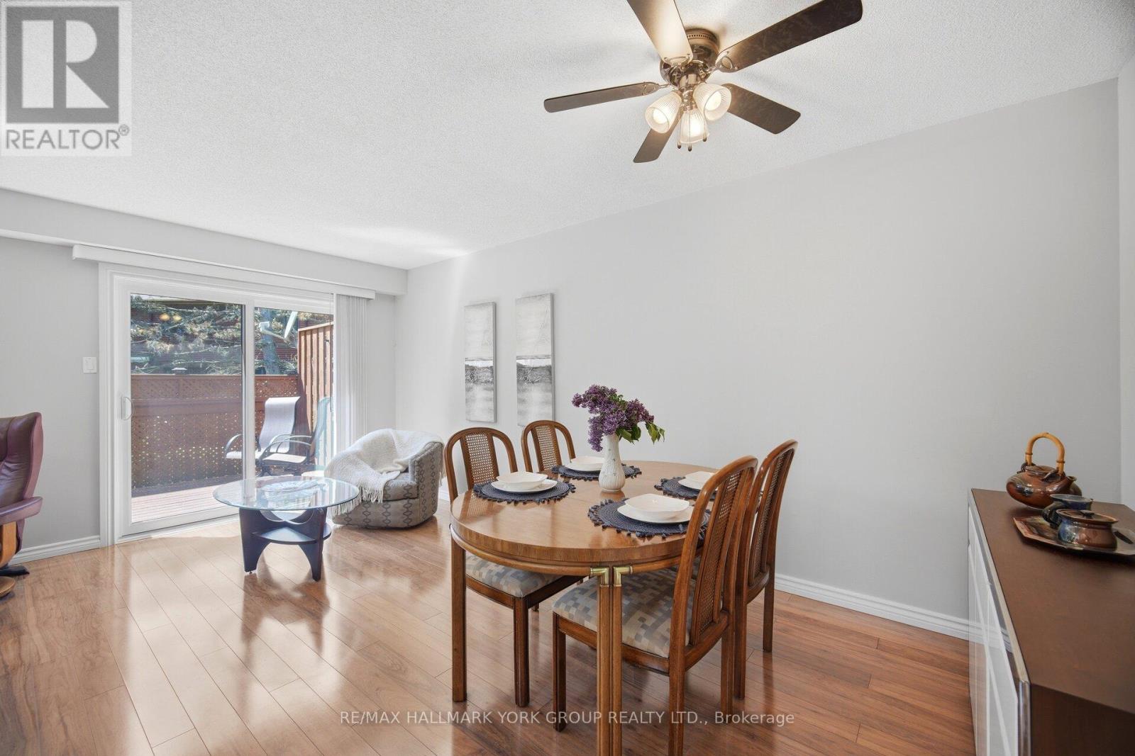 31 PARKETTE DRIVE - 11