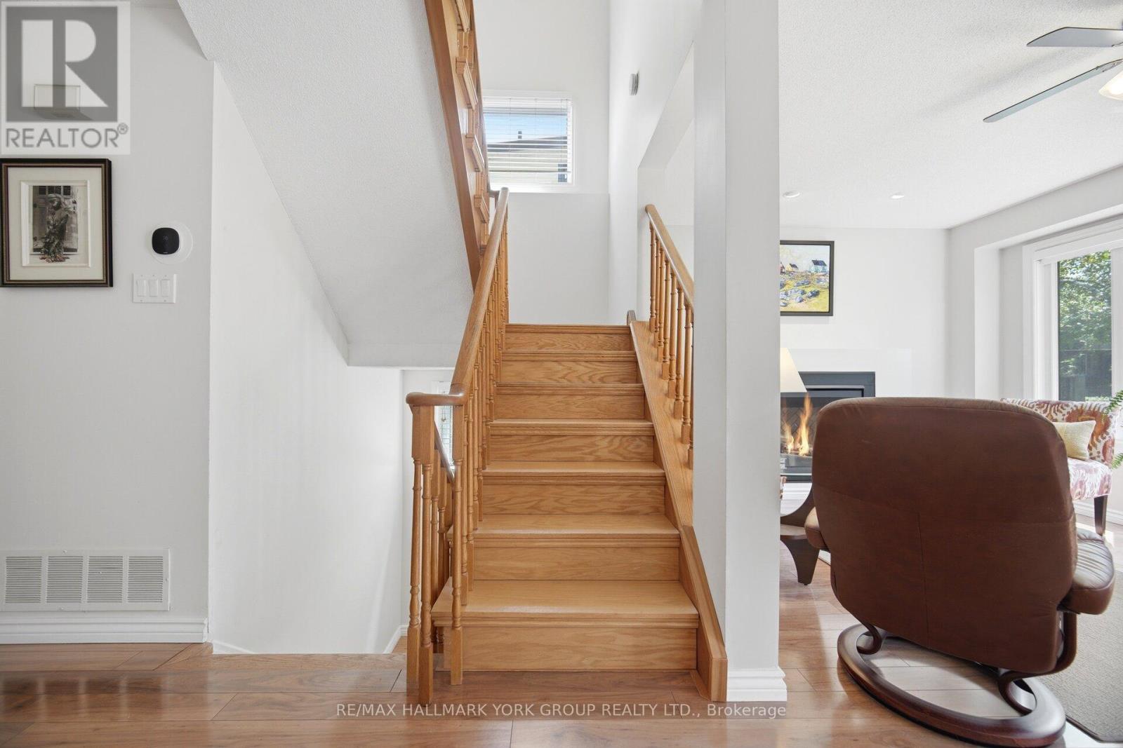 31 PARKETTE DRIVE - 20