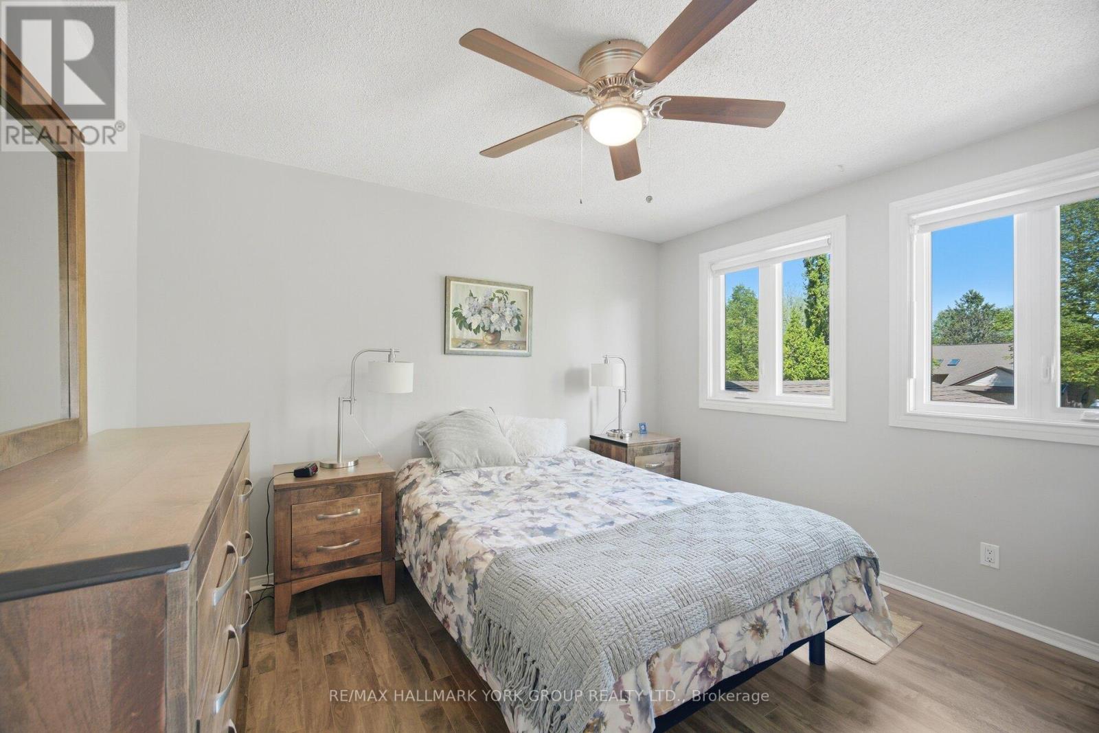 31 PARKETTE DRIVE - 26