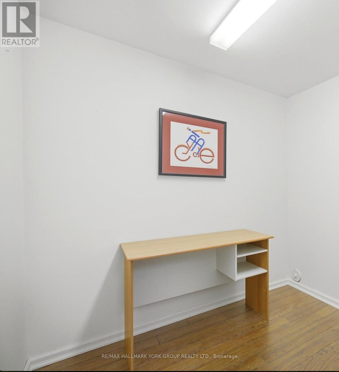 31 PARKETTE DRIVE - 35