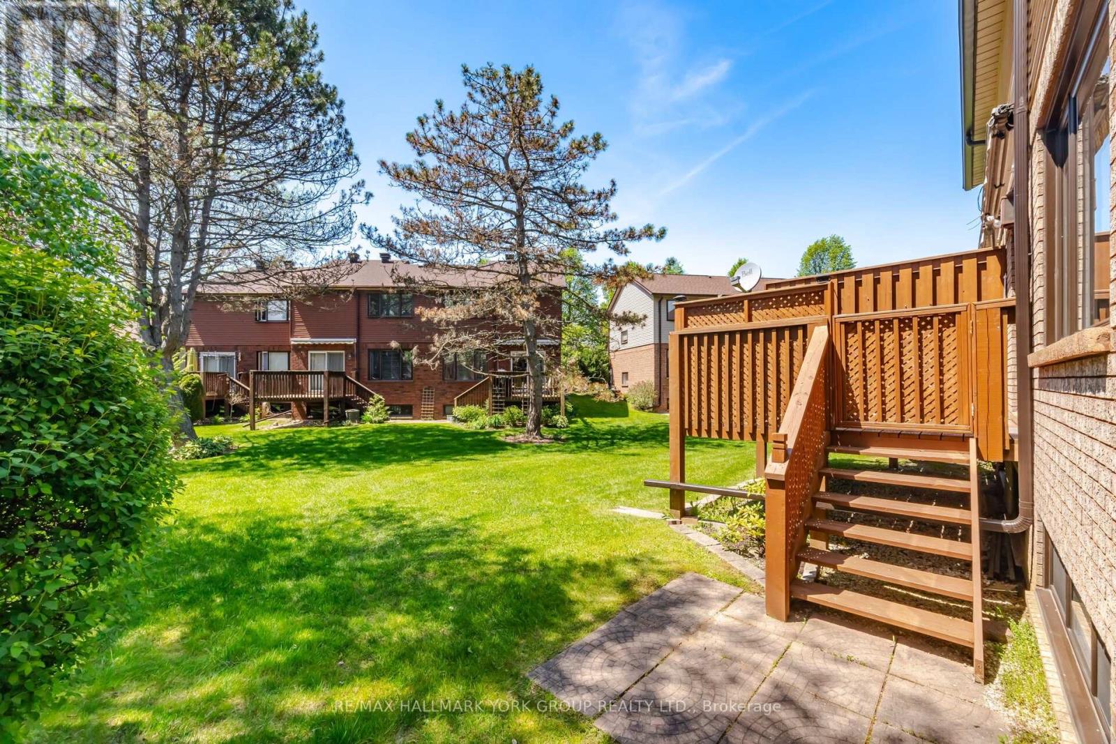 31 PARKETTE DRIVE - 39