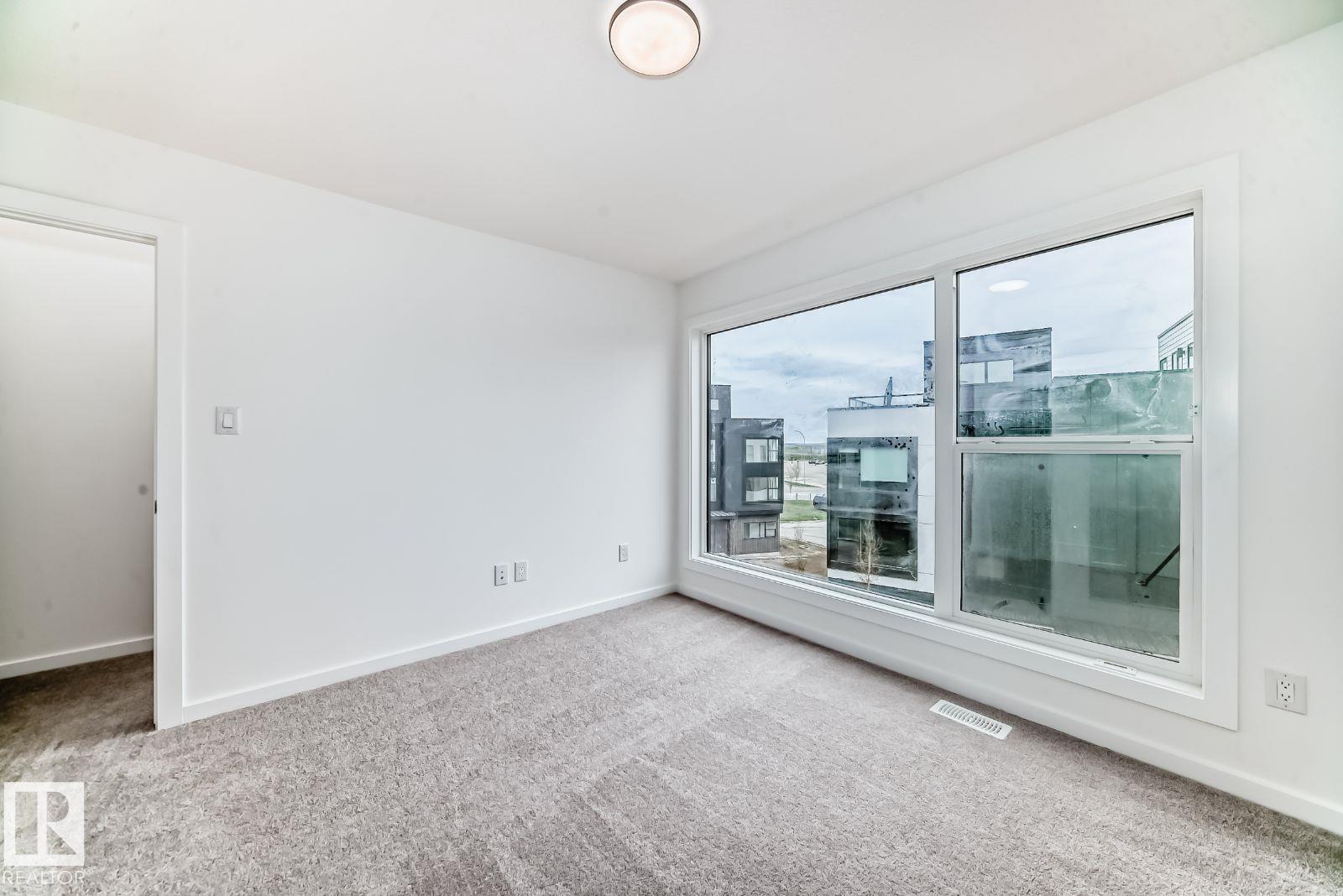 #67 5 Rondeau DR - 27