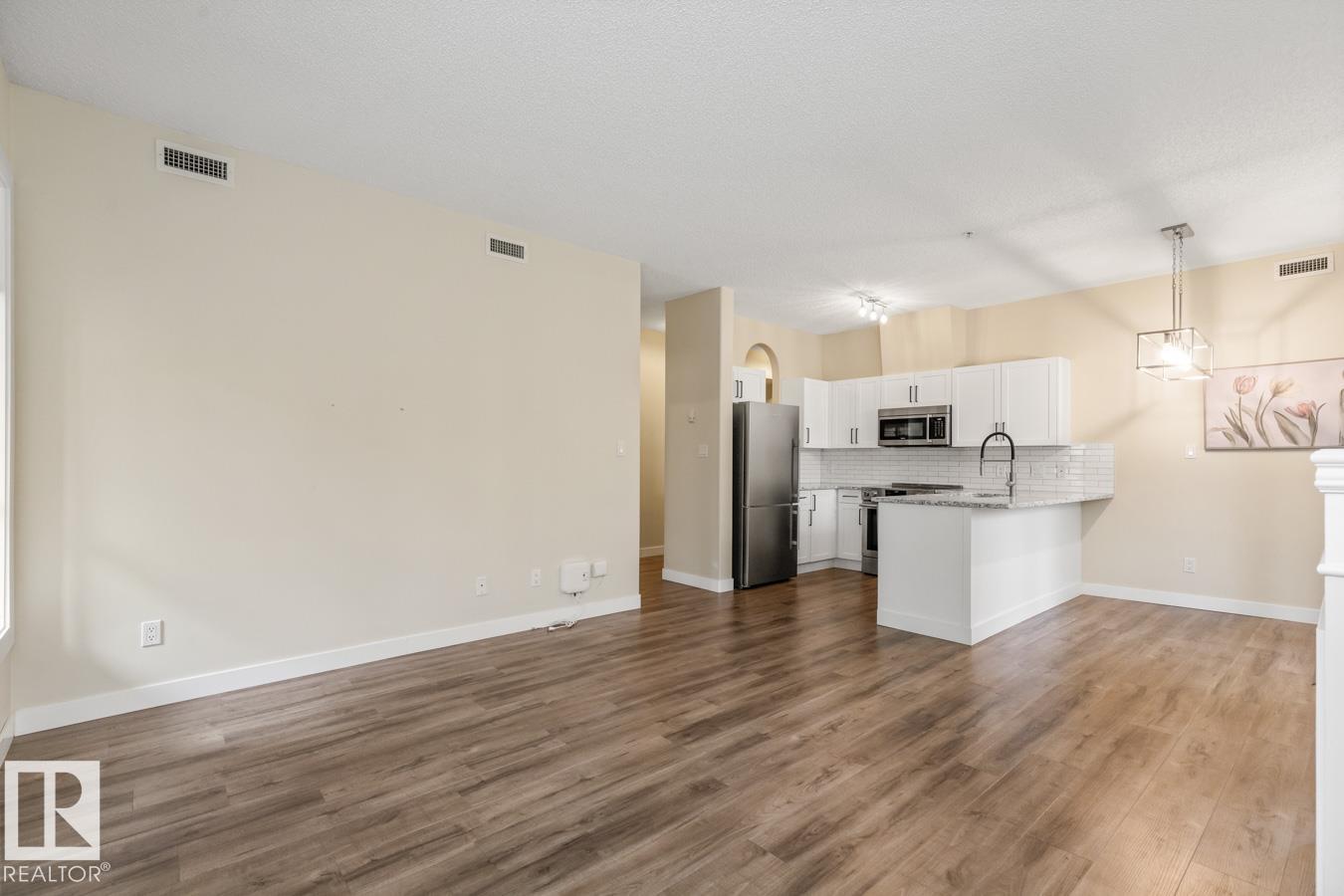 #101 8488 111 ST NW - 16