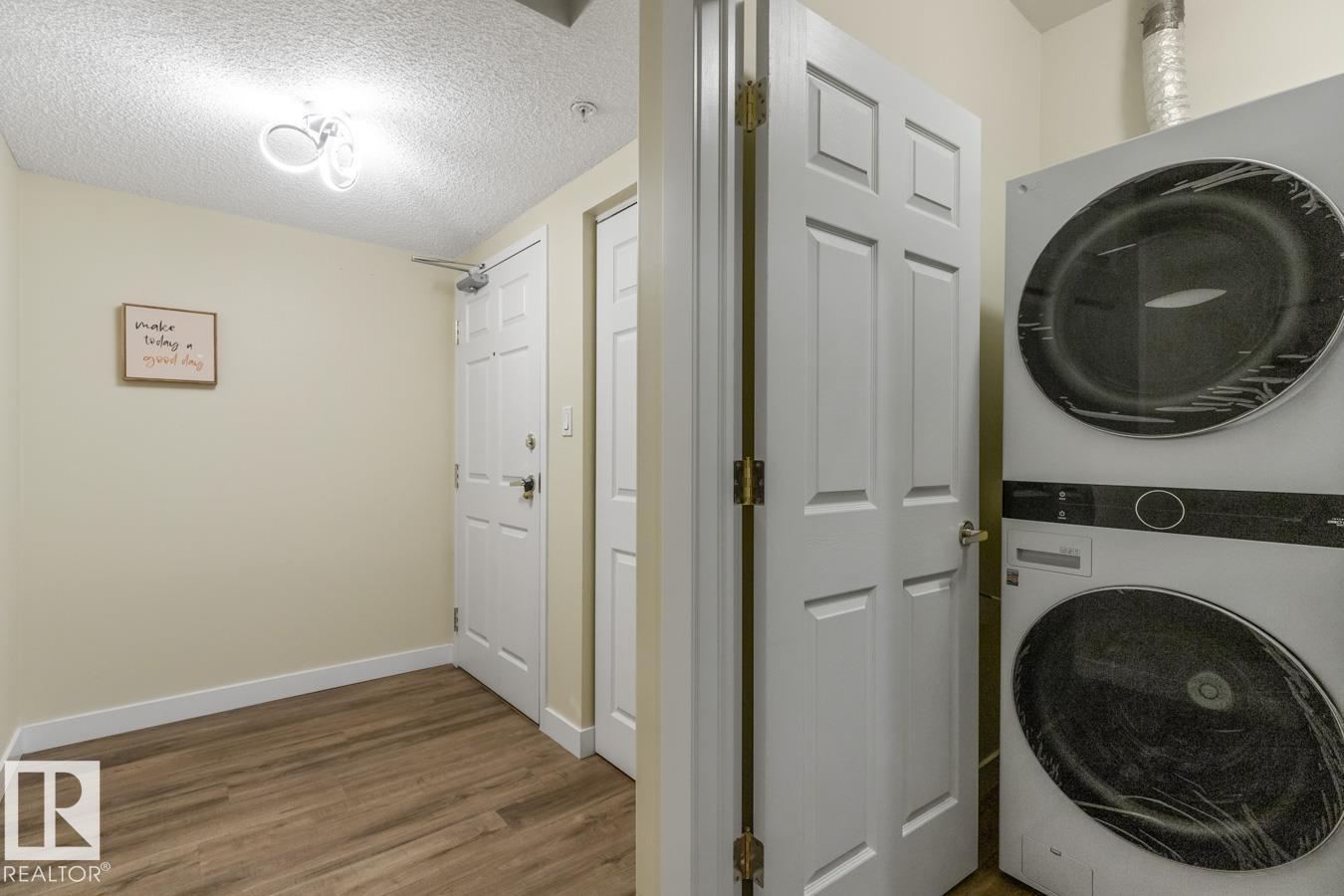 #101 8488 111 ST NW - 24