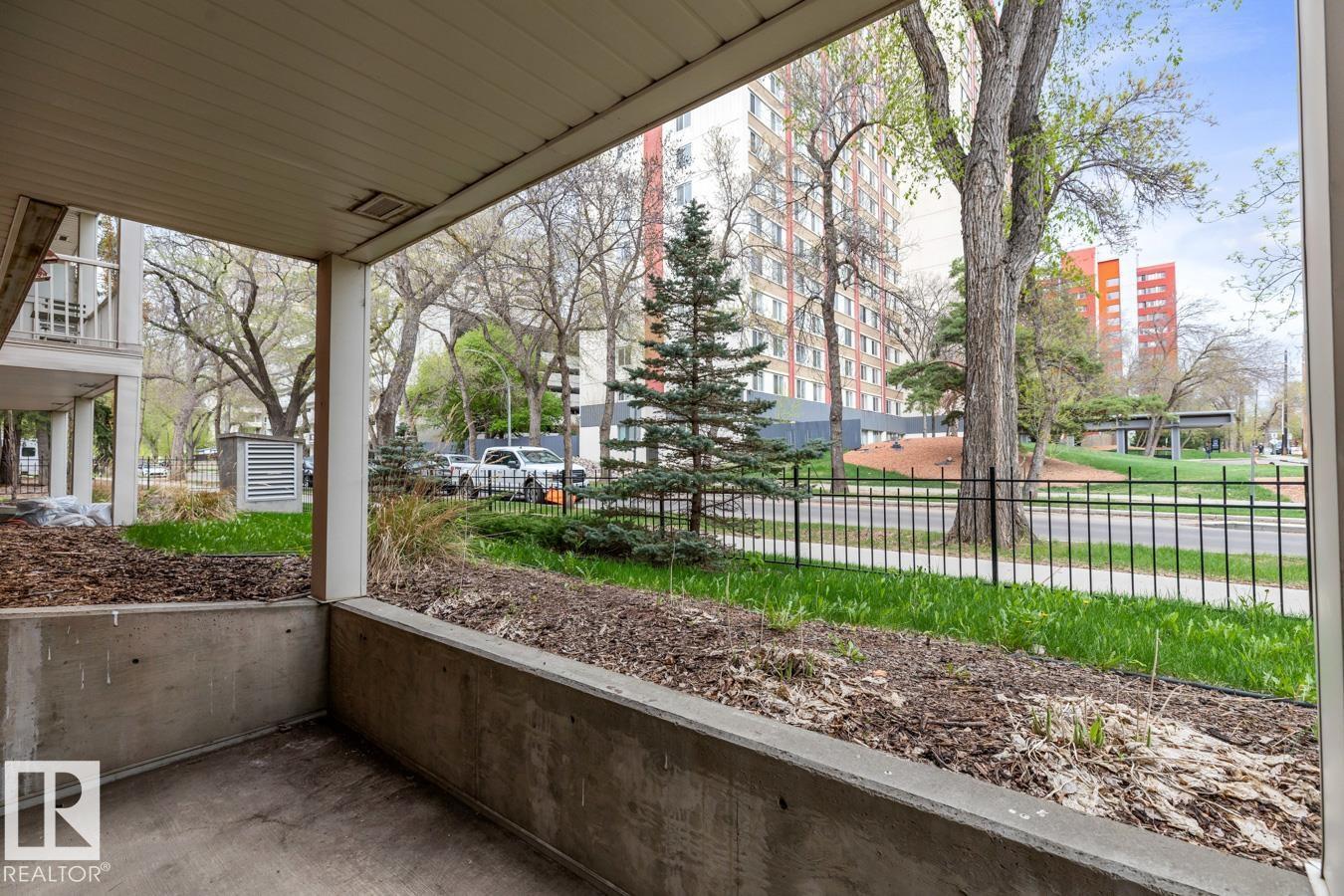 #101 8488 111 ST NW - 26