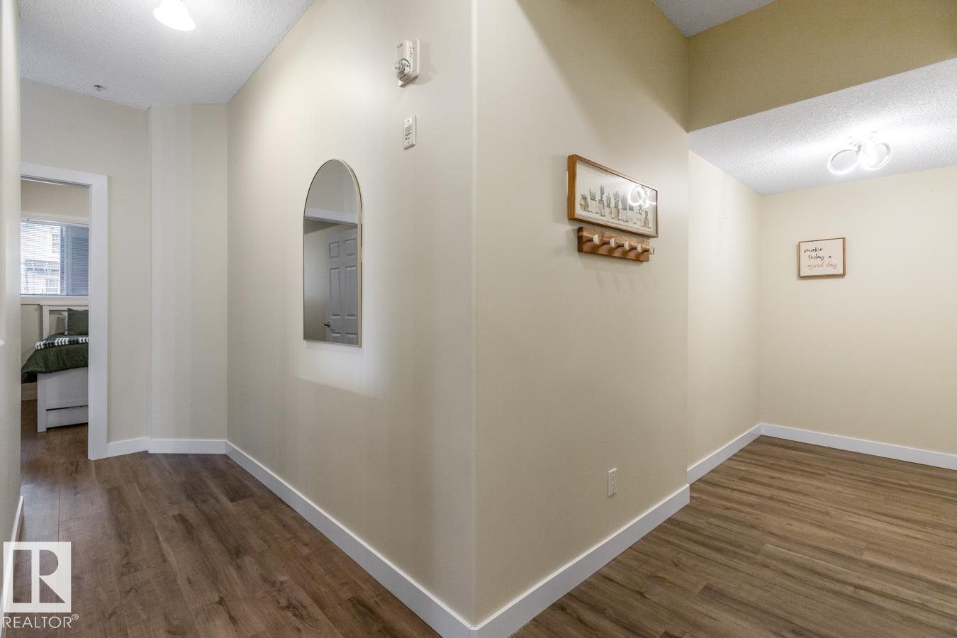 #101 8488 111 ST NW - 5