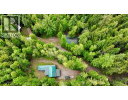 5851 Hwy 6 Highway, Burton, BC V0G1R0 Photo 8