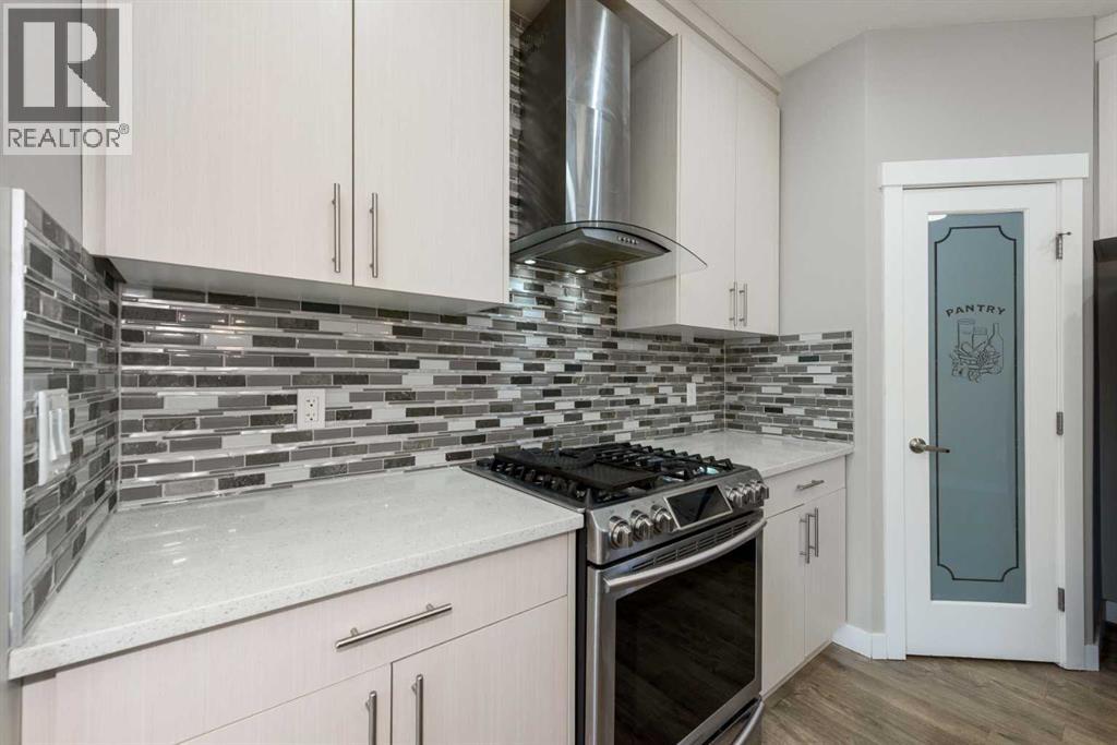 35 Sherview Grove NW - 12