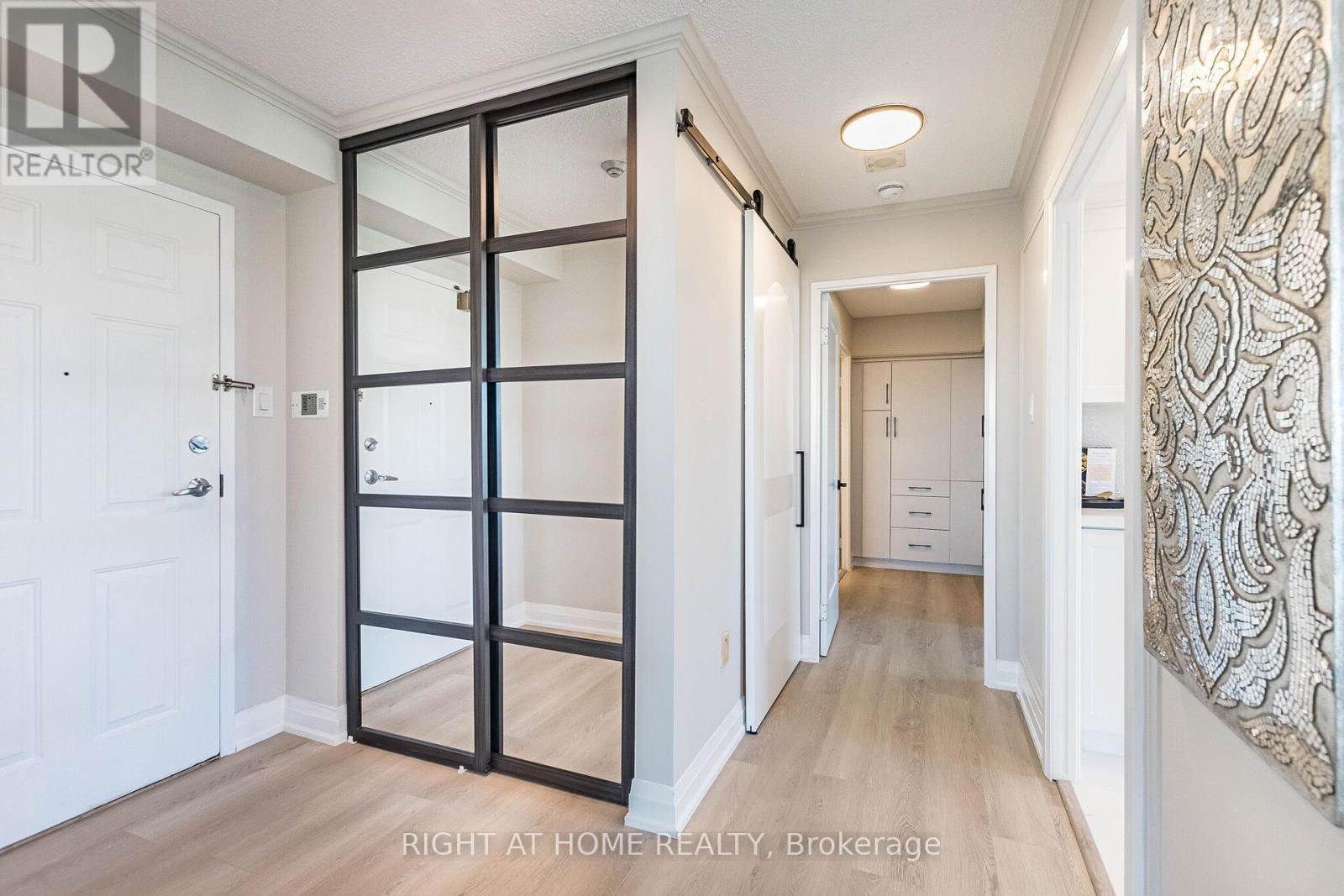 #704 250 WEBB DRIVE - Image 3