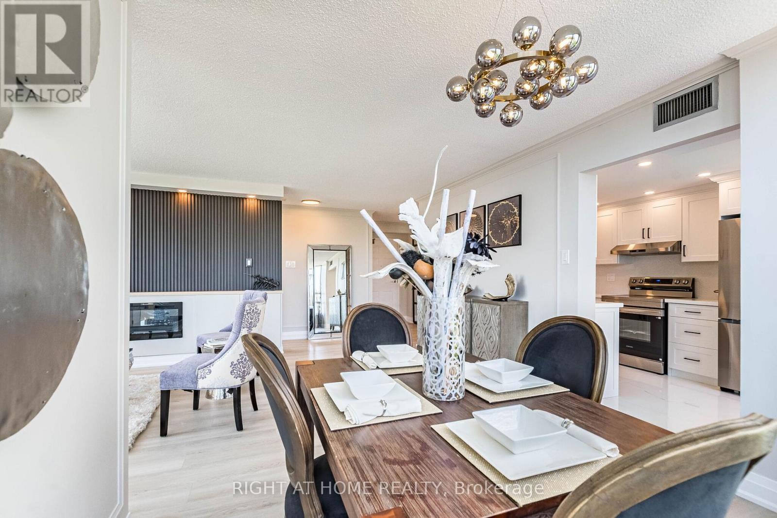 #704 250 WEBB DRIVE - 8
