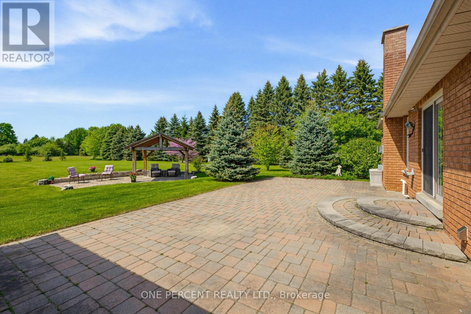10 CRANSTON DRIVE - 36