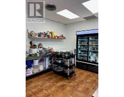 7040 Airport Road, Mississauga, ON L4T2G8 Photo 7