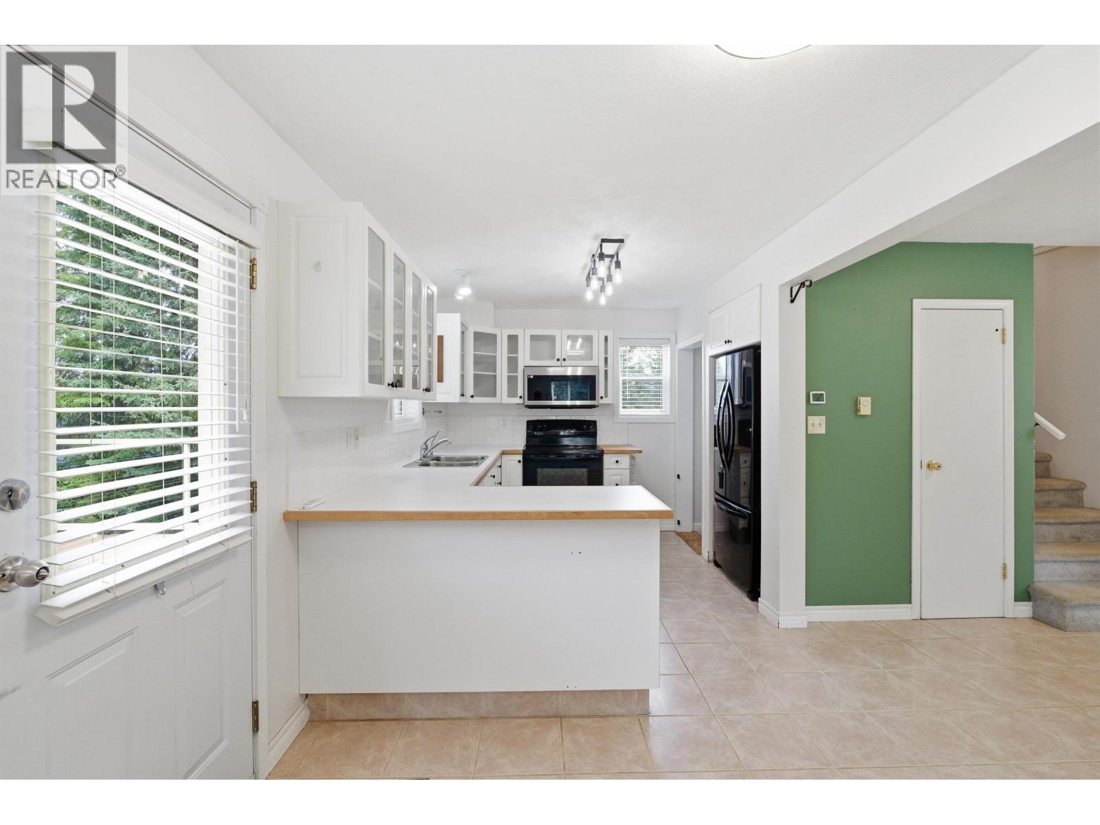 7618 CLEARVIEW ROAD - 12