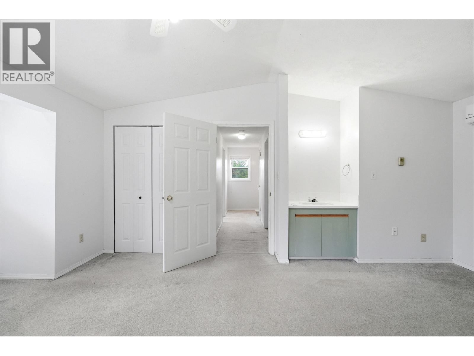 7618 CLEARVIEW ROAD - 18