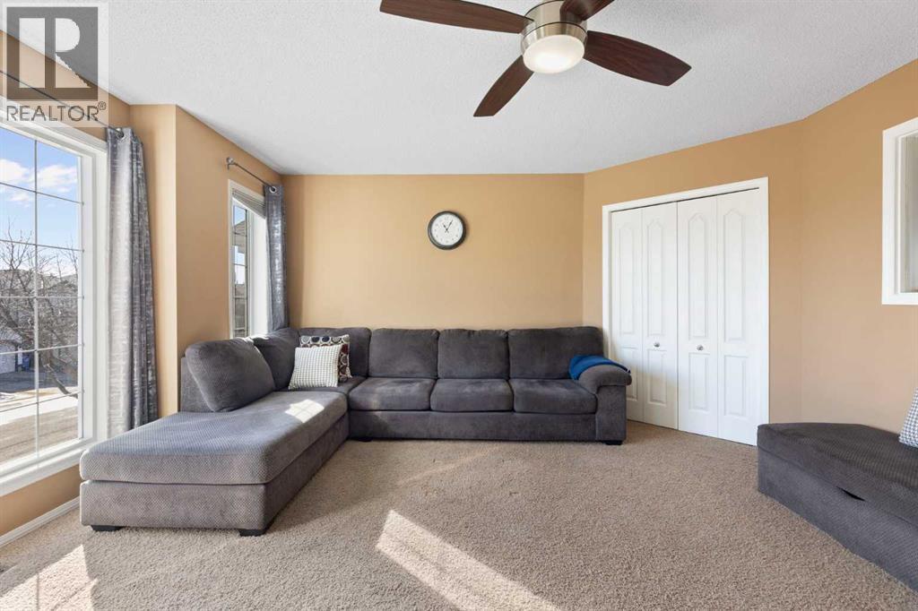 227 Bridlewood Circle SW - 15