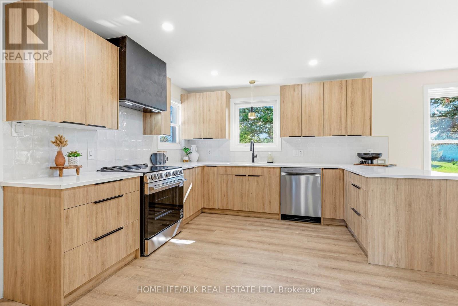 13 BEVERLY STREET - 13