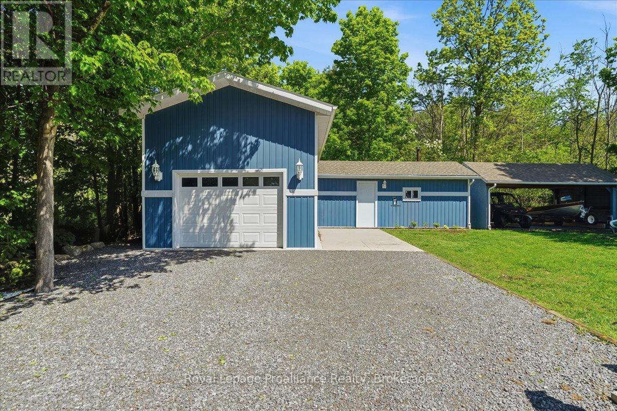 735 SHANNON ROAD - 5