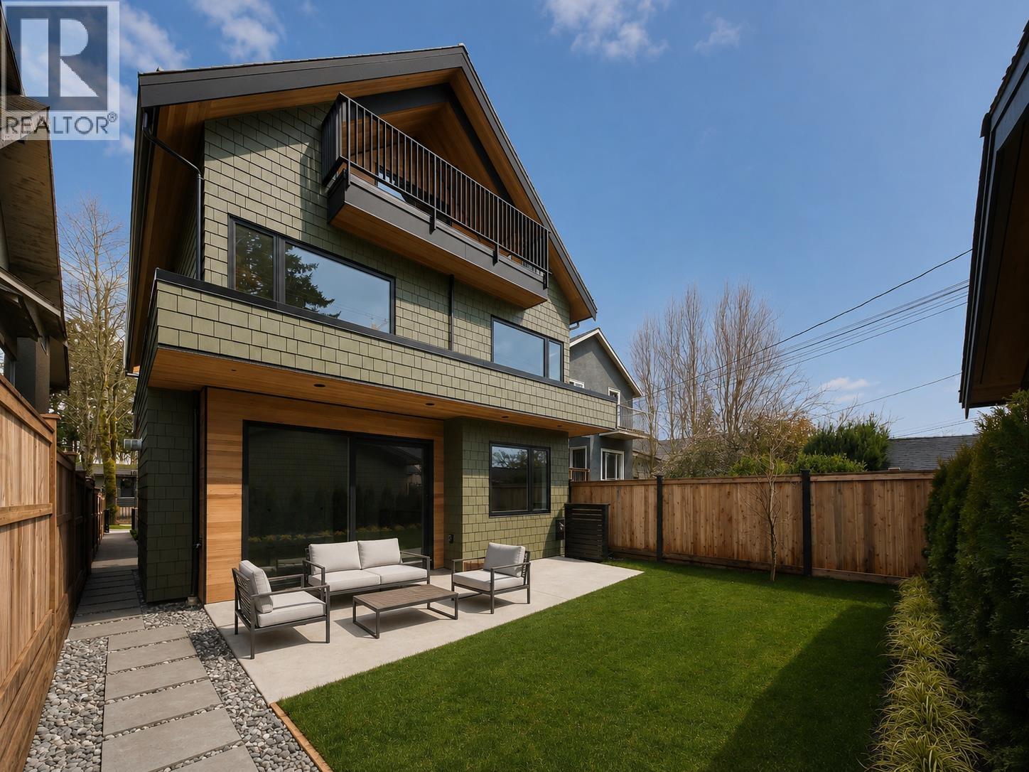 2 2755 11TH Avenue - main photo