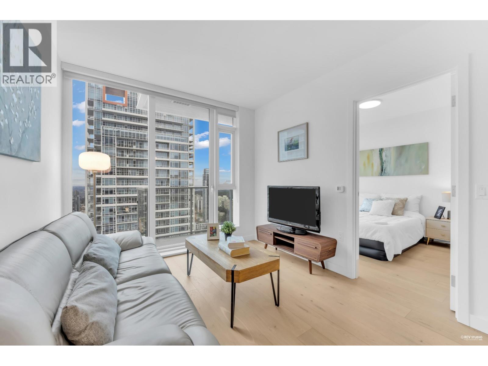 3303 6000 MCKAY AVENUE, Burnaby
